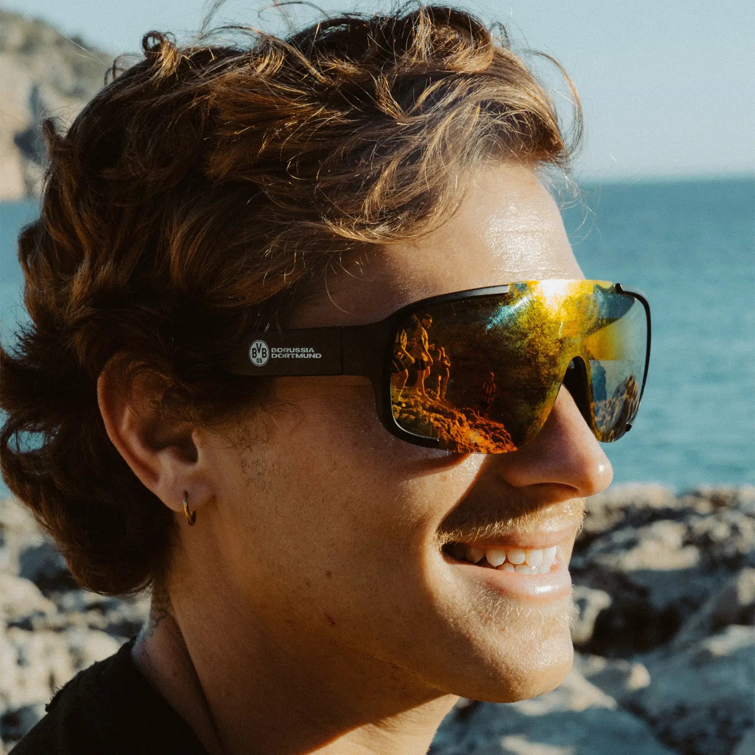 Trendige BVB Sonnenbrille - Jetzt vorbestellen erhältlich ab 3.8.26